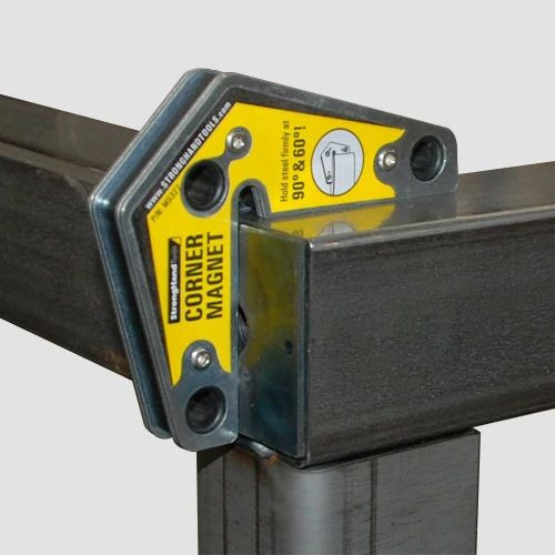 Magnesy narożne StrongHand 14 kg 83x95x16 mm / 2 szt. - MST327 - Strong Hand Tools - 1 2